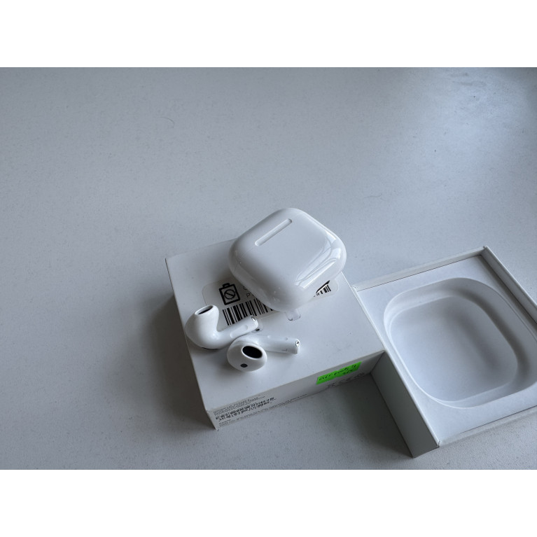 Apple AirPods 4 Б/У