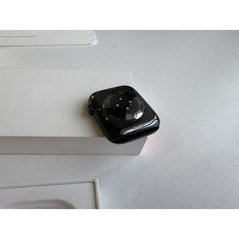 Apple Watch Series 8 45 мм Темная ночь Б/У