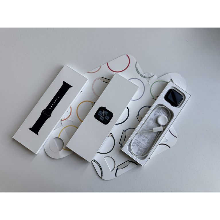 Apple Watch SE 2023 44 мм Темная ночь Б/У