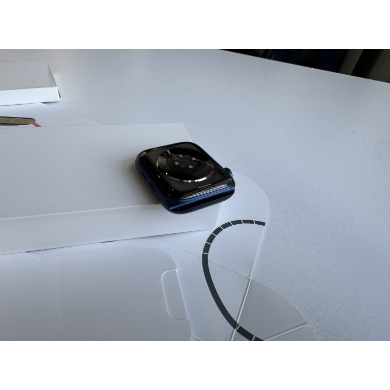 Apple Watch Series 6 44 мм Синий Б/У
