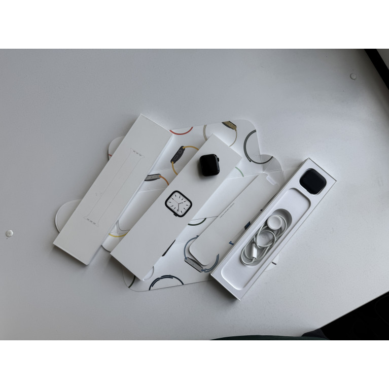 Apple Watch Series 7 41 мм Темная ночь Б/У