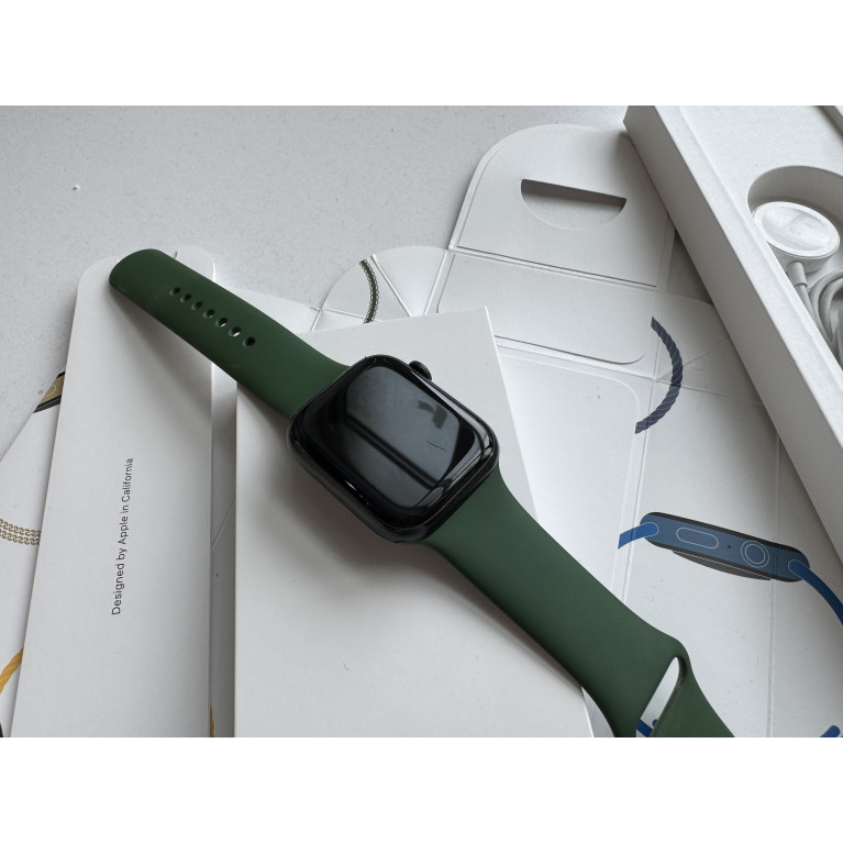 Apple Watch Series 7 45 мм Зеленые Б/У