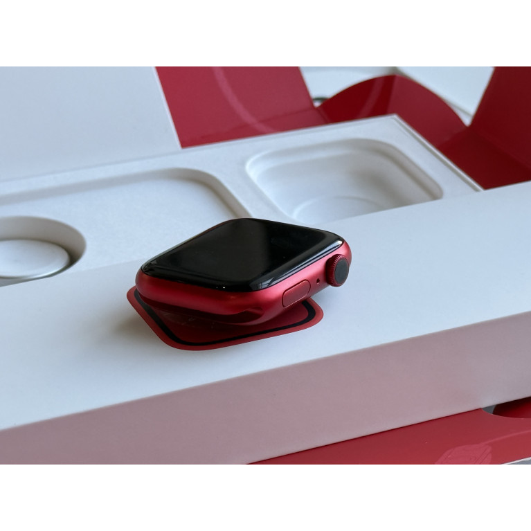 Apple Watch Series 8 45 мм RED Б/У