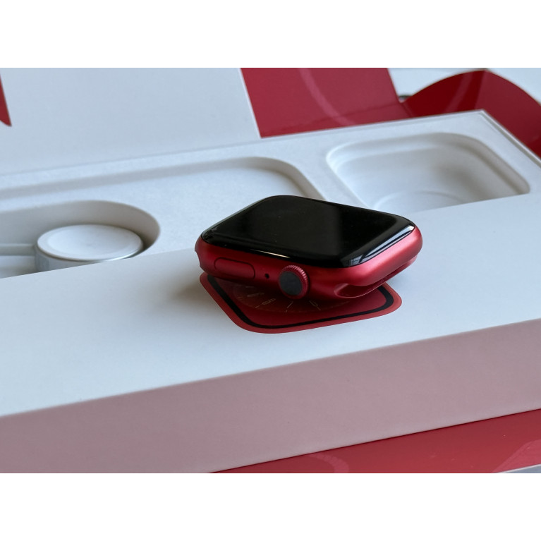 Apple Watch Series 8 45 мм RED Б/У