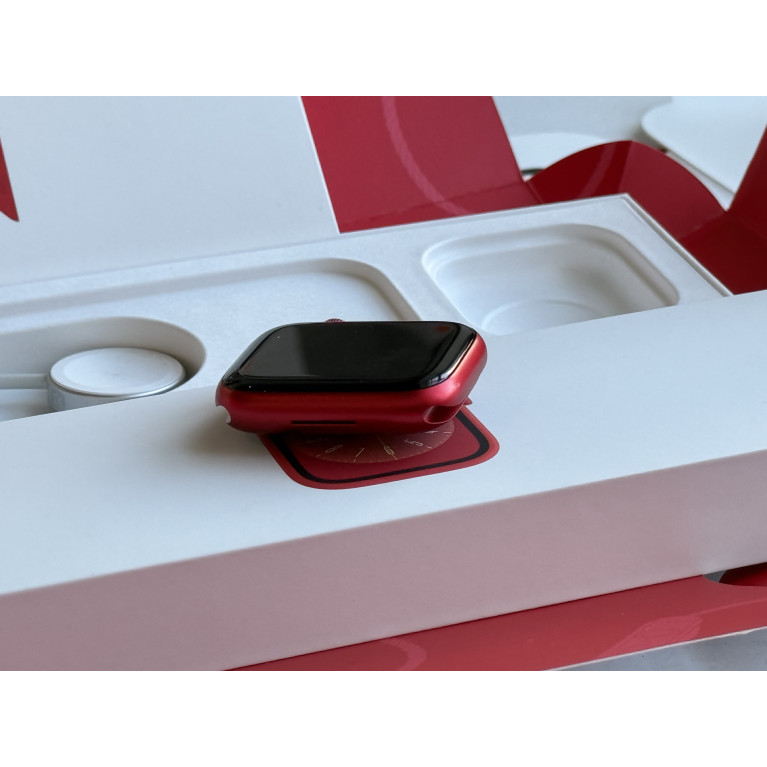 Apple Watch Series 8 45 мм RED Б/У