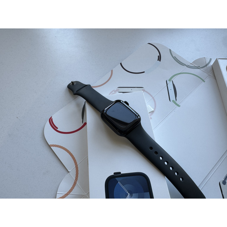 Apple Watch Series 9 41 мм Темная ночь Б/У