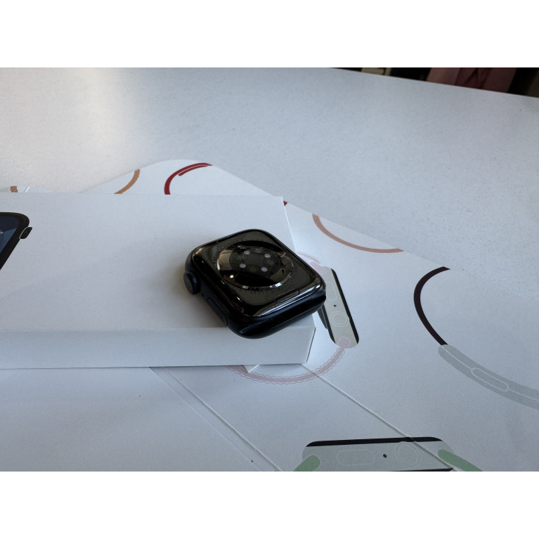 Apple Watch Series 9 41 мм Темная ночь Б/У