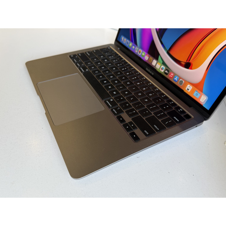 MacBook Air 13 2020 М1 8Гб/256Гб SSD Серый космос Б/У