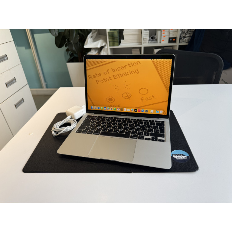 MacBook Air 13 2020 М1 8Гб/256Гб SSD Серебристый Б/У