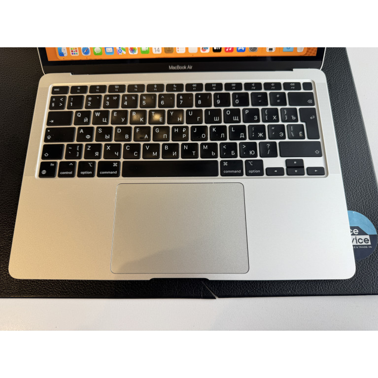 MacBook Air 13 2020 М1 8Гб/256Гб SSD Серебристый Б/У