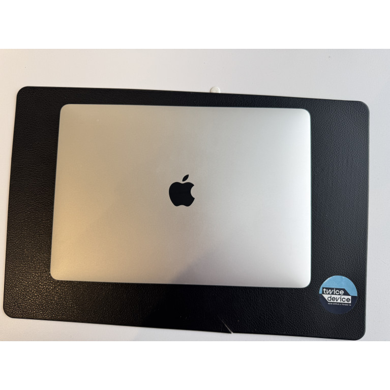 MacBook Air 13 2020 М1 8Гб/256Гб SSD Серебристый Б/У