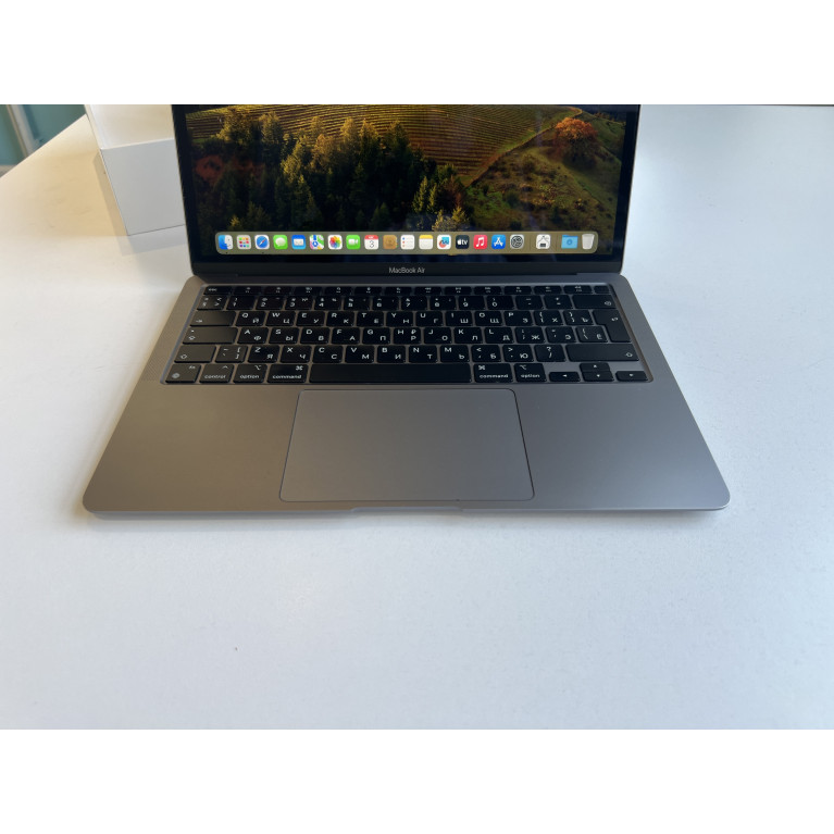 MacBook Air 13 2020 М1 8Гб/512Гб SSD Серый космос Б/У