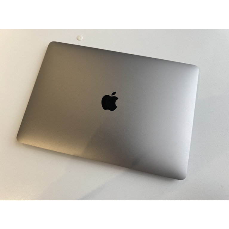 MacBook Air 13 2020 8Гб/256Гб SSD Серый Космос Б/У
