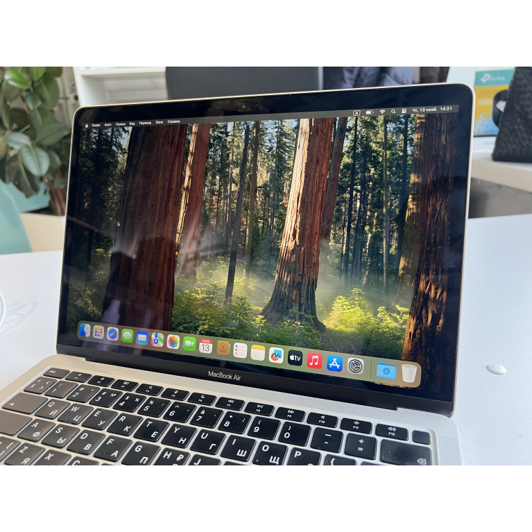 MacBook Air 13 2020 8Гб/512Гб SSD Серебристый Б/У