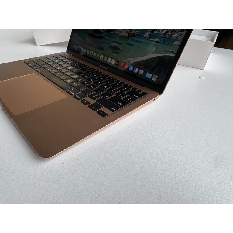 MacBook Air 13 2020 М1 8Гб/256Гб SSD Золотой Б/У