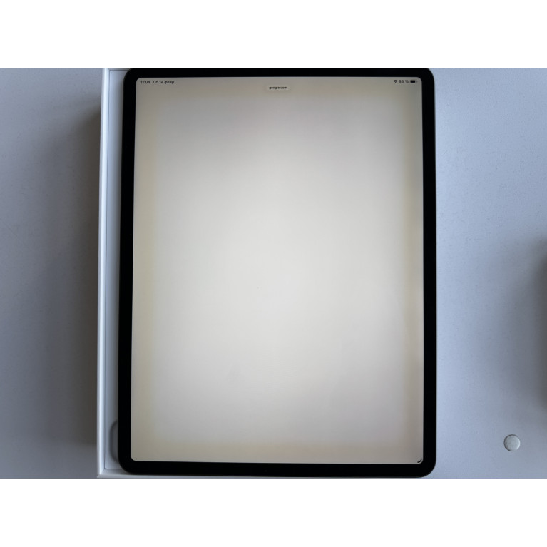 iPad Pro 2020 12,9 Wi-Fi 128Гб Серый космос + Magic Keyboard Б/У 