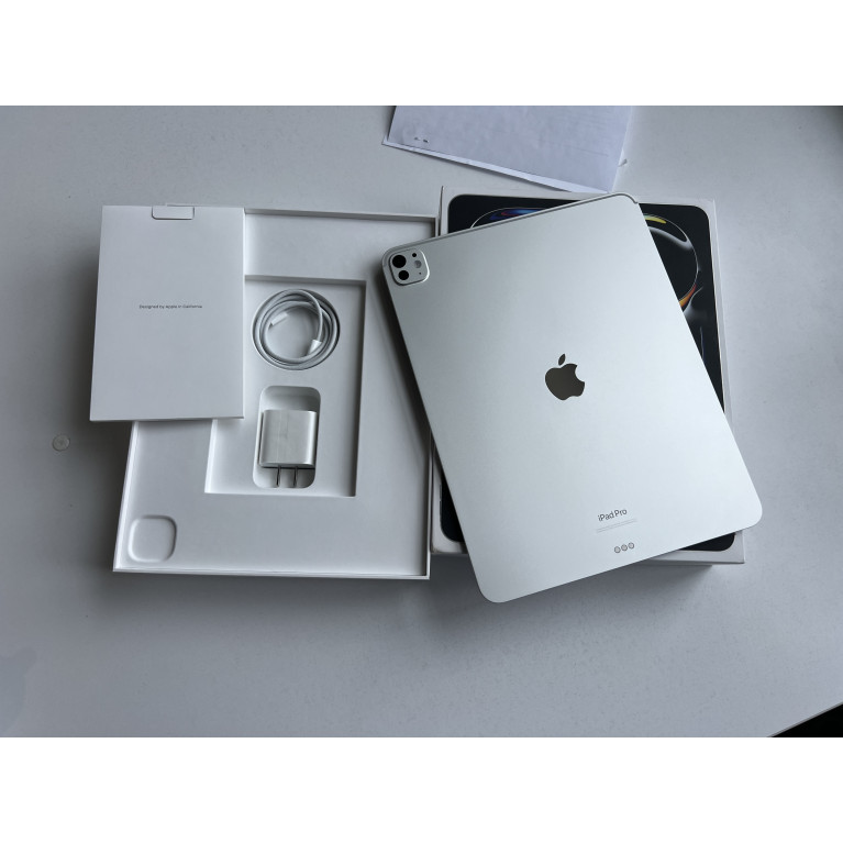 iPad Pro 2024 13 Wi-Fi 512Гб Серебристый Б/У