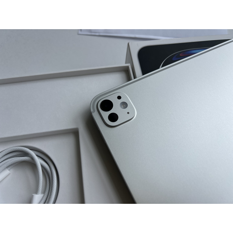 iPad Pro 2024 13 Wi-Fi 512Гб Серебристый Б/У