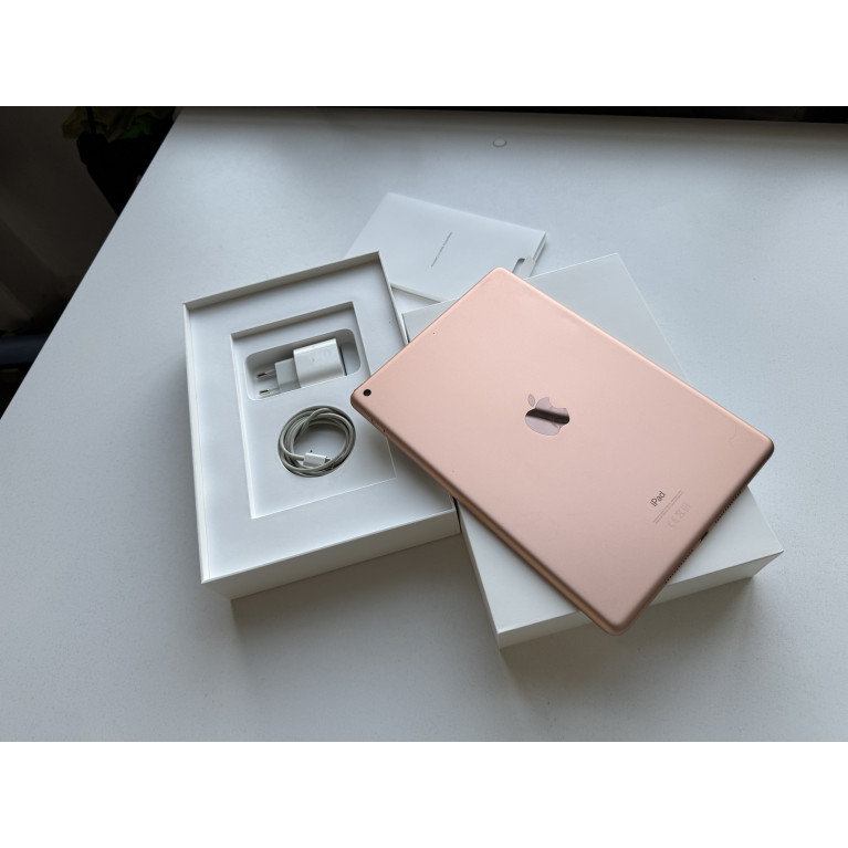iPad 8 Wi-Fi 128Гб Золотой Б/У