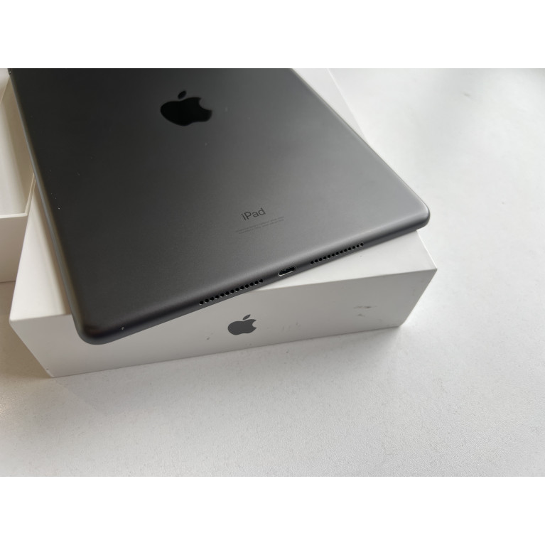iPad 9 Wi-Fi 64Гб Серый космос Б/У