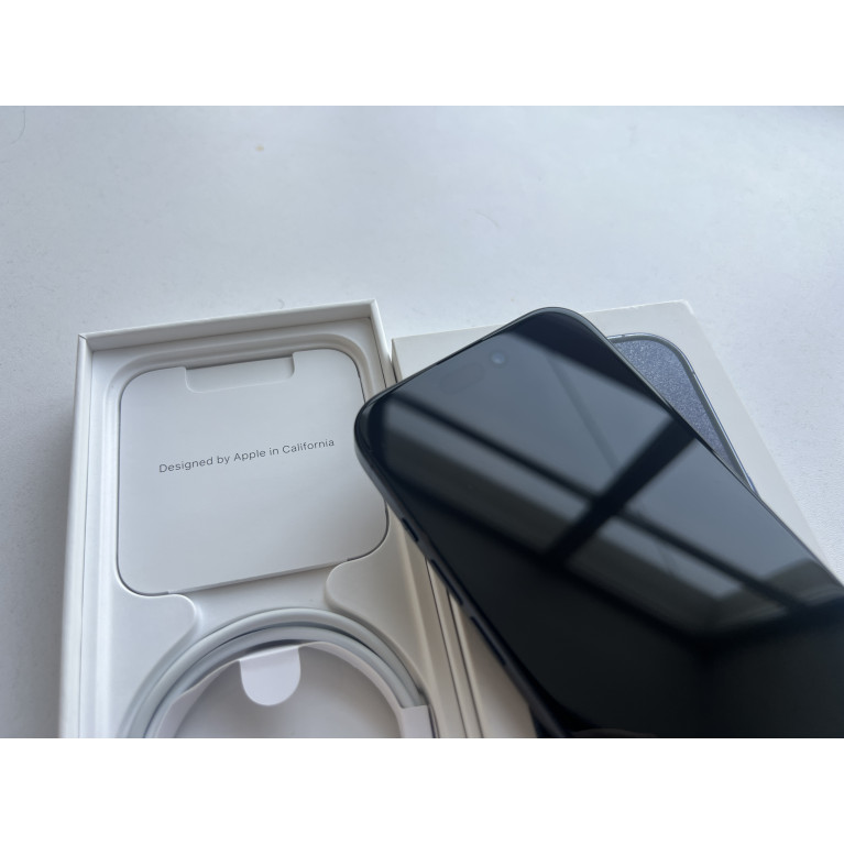 iPhone 15 Pro 256 Гб Синий титан e-sim Б/У