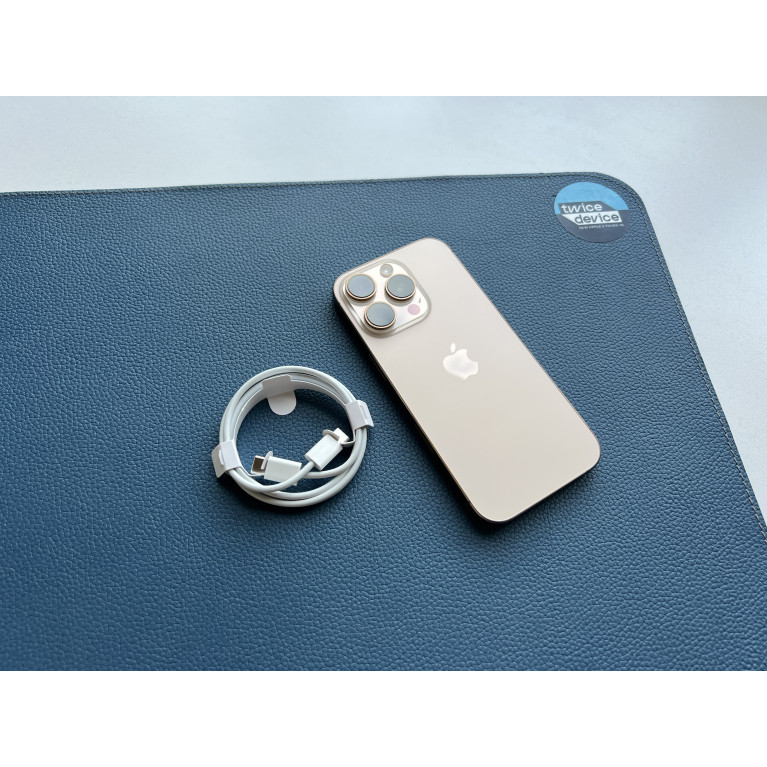 iPhone 16 Pro 256 Гб Пустынный титан Б/У