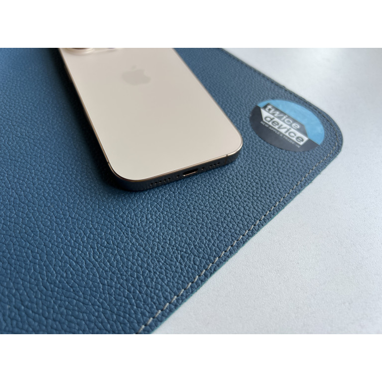 iPhone 16 Pro 256 Гб Пустынный титан Б/У