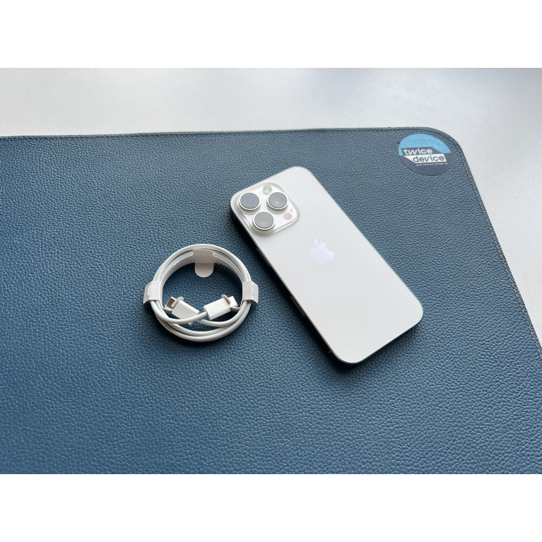 iPhone 16 Pro 256 Гб Белый титан Б/У