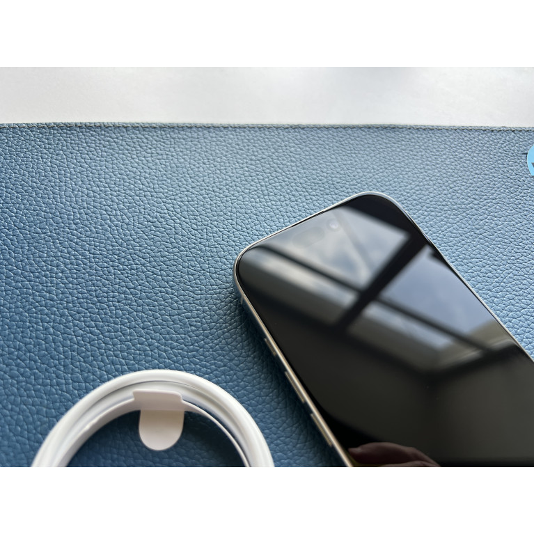 iPhone 16 Pro 256 Гб Белый титан Б/У