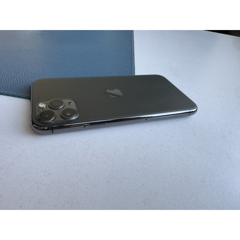 iPhone 11 Pro 64 Гб Серый космос Б/У