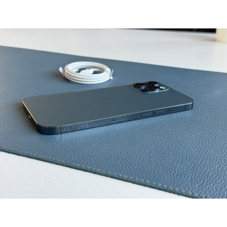 iPhone 12 Pro Max 128 Гб Тихоокеанский синий Б/У