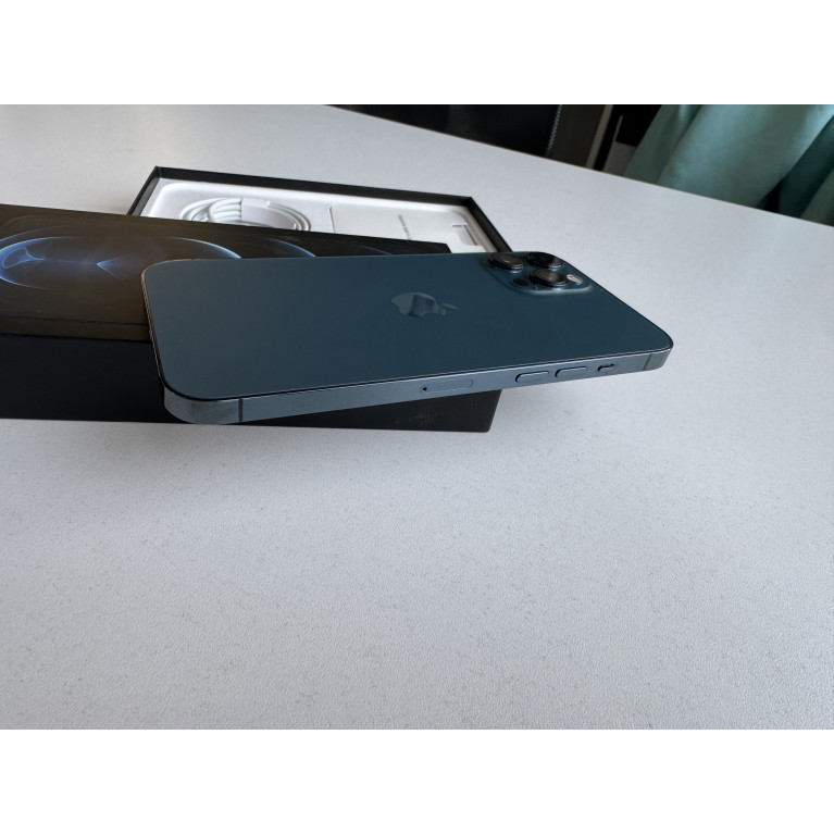 iPhone 12 Pro Max 256 Гб Тихоокеанский синий Б/У