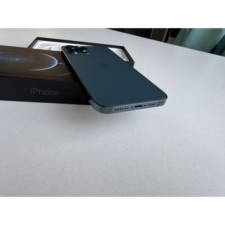 iPhone 12 Pro Max 256 Гб Тихоокеанский синий Б/У