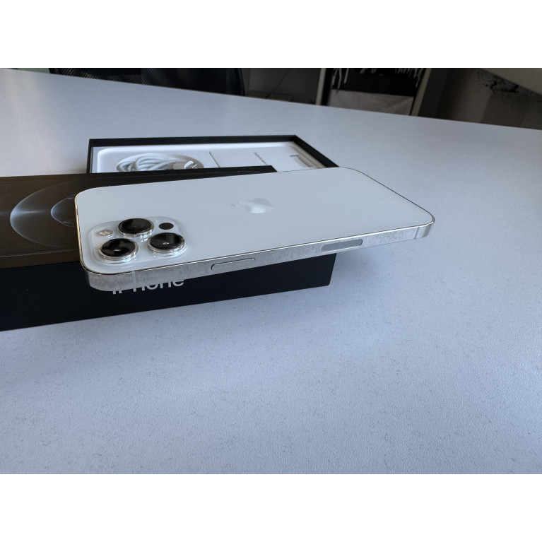 iPhone 12 Pro Max 512 Гб Серебристый Б/У