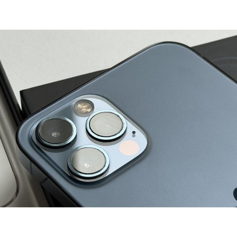 iPhone 12 Pro 256 Гб Тихоокеанский синий Б/У