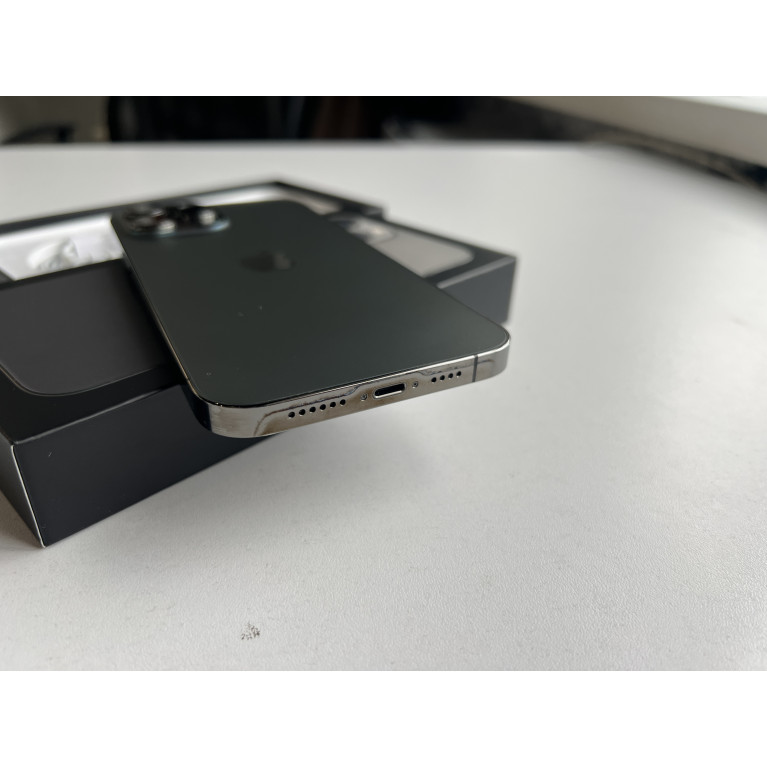 iPhone 13 Pro Max 256 Гб Графитовый Б/У