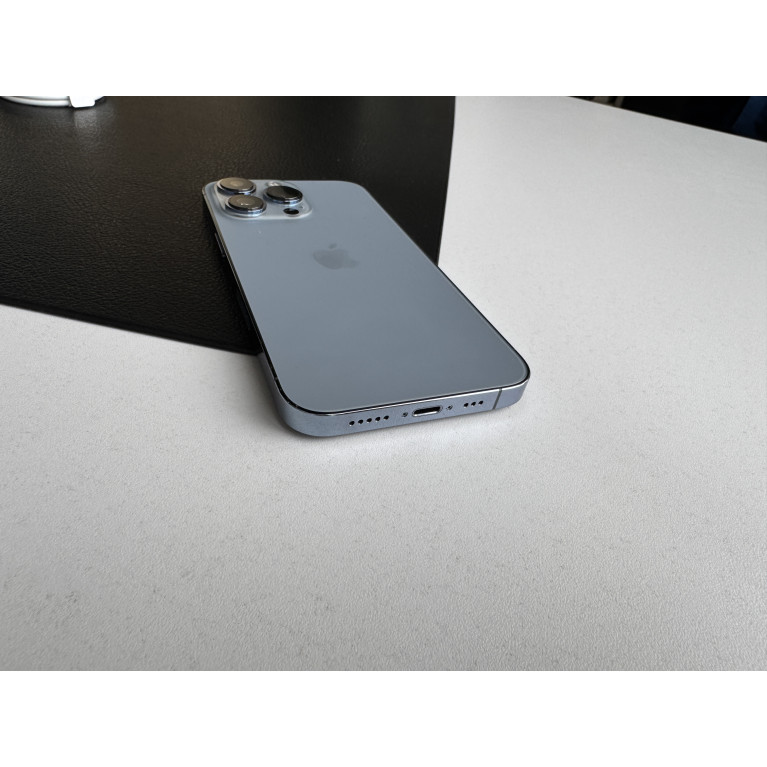 iPhone 13 Pro 128 Гб Небесно-голубой Б/У