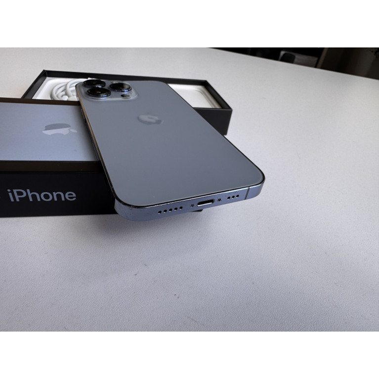 iPhone 13 Pro 128 Гб Небесно-голубой Б/У