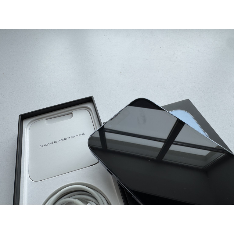 iPhone 13 Pro 256 Гб Небесно-голубой Б/У