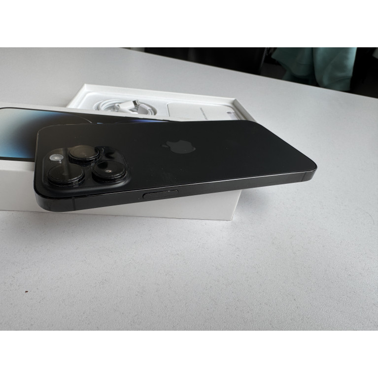 iPhone 14 Pro Max 128 Гб Черный космос Б/У