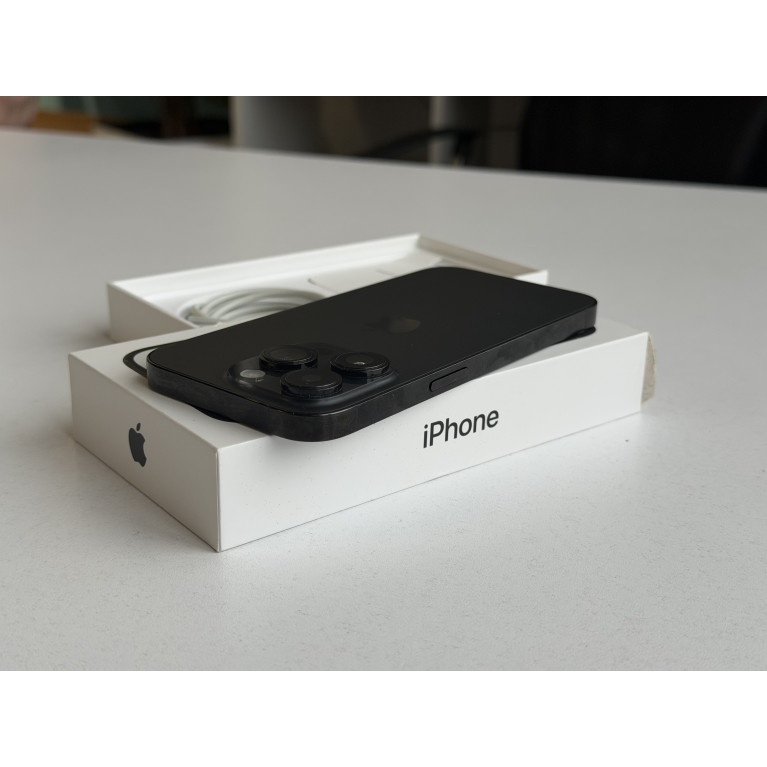 iPhone 14 Pro 256 Гб Черный космос Б/У