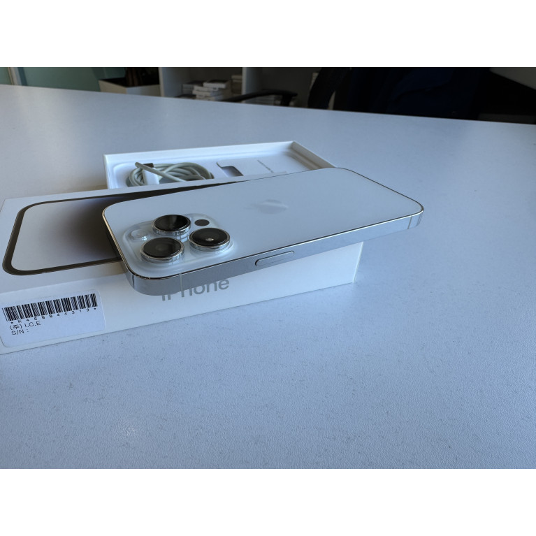 iPhone 14 Pro 256 Гб Серебристый Б/У