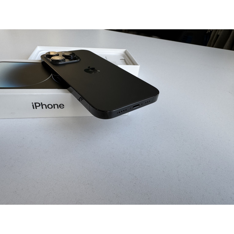iPhone 14 Pro 256 Гб Черный космос Б/У