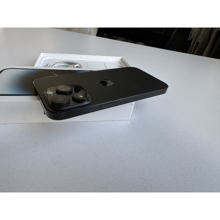 iPhone 14 Pro 256 Гб Черный космос Б/У