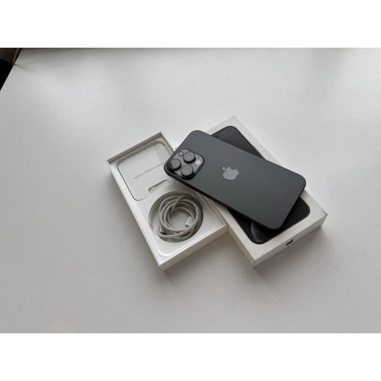iPhone 15 Pro Max 1 Тб Черный титан Б/У