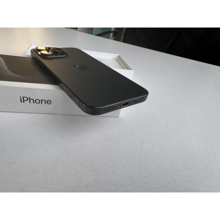 iPhone 15 Pro Max 1 Тб Черный титан Б/У