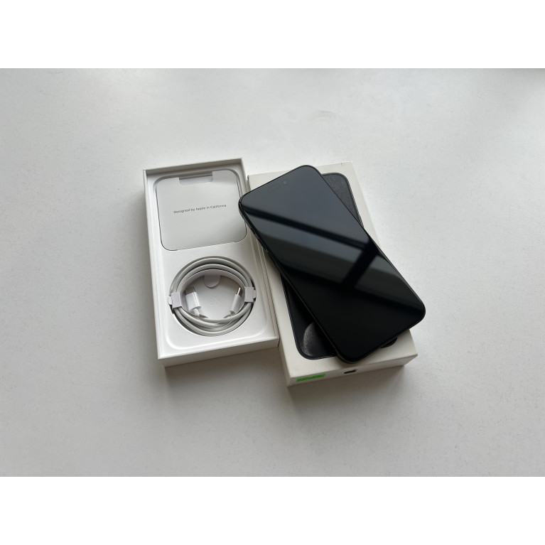 iPhone 15 Pro Max 256 Гб Черный титан Б/У