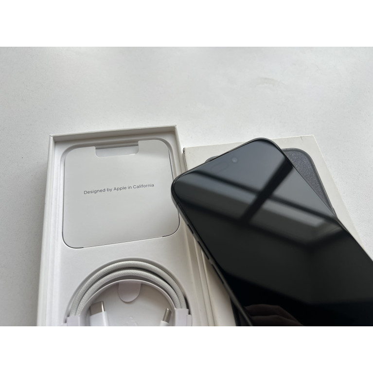 iPhone 15 Pro Max 256 Гб Черный титан Б/У