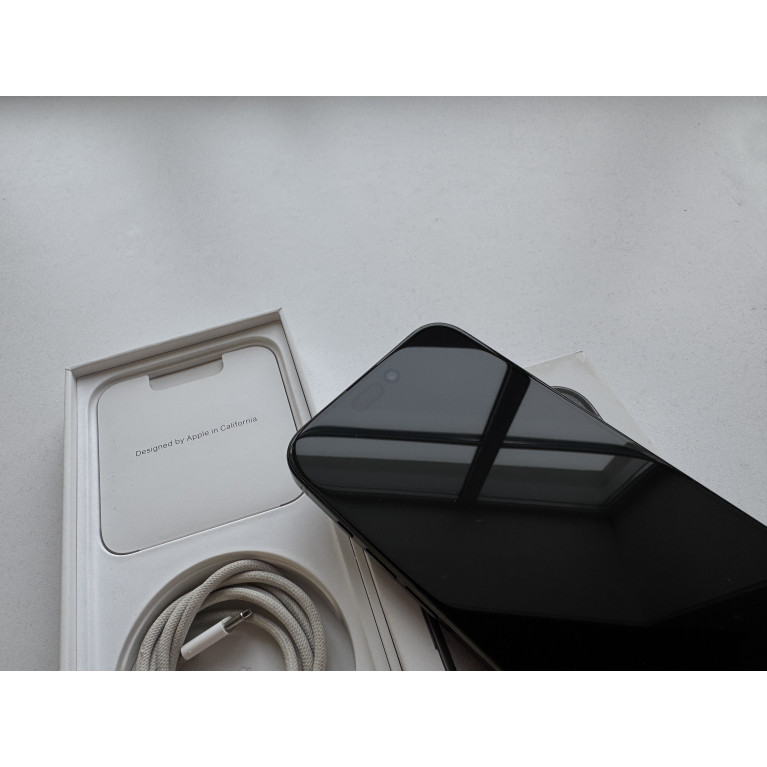 iPhone 15 Pro Max 256 Гб Черный титан Б/У