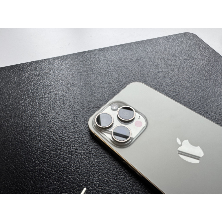 iPhone 15 Pro Max 256 Гб Натуральный титан Б/У